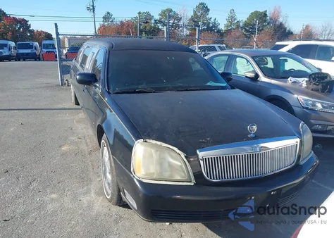 2003 Cadillac Deville Standard z USA, uszkodzony, nr VIN 1GEEH90Y43U550654